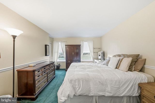 24 WILLOW CEDAR WAY, Blackwood, NJ 08012