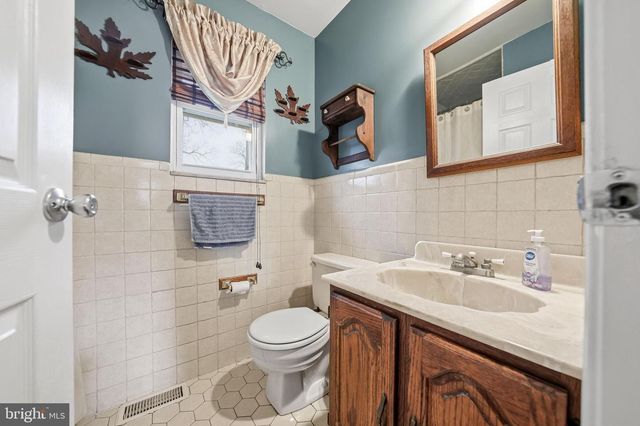 24 WILLOW CEDAR WAY, Blackwood, NJ 08012