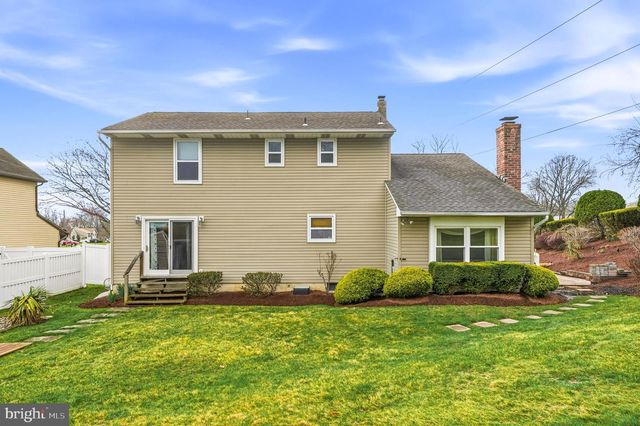 24 WILLOW CEDAR WAY, Blackwood, NJ 08012