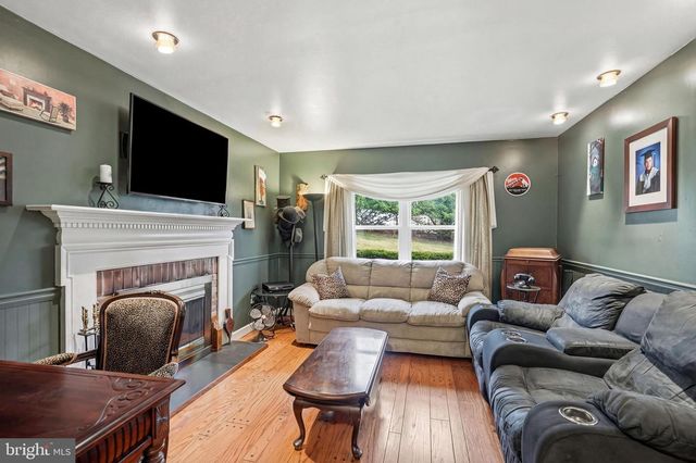 24 WILLOW CEDAR WAY, Blackwood, NJ 08012