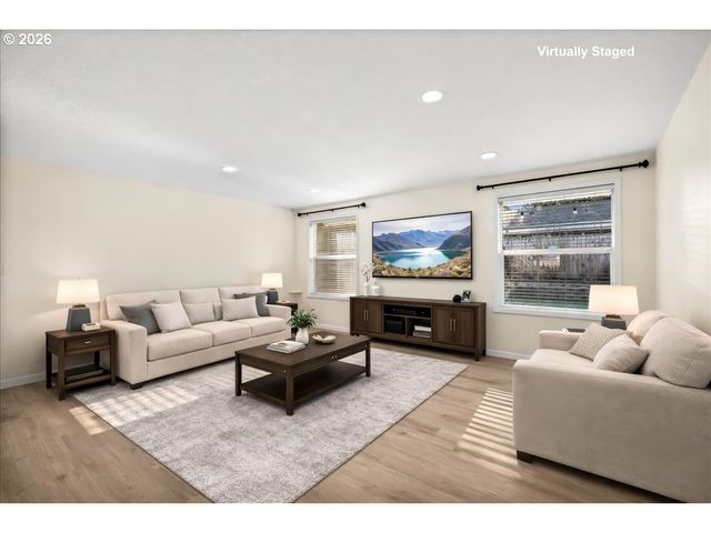 2626 18TH Ave, Forest Grove, OR 97116