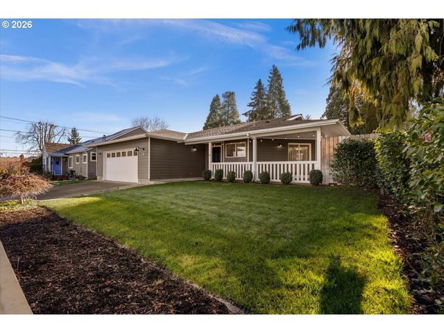2626 18TH Ave, Forest Grove, OR 97116