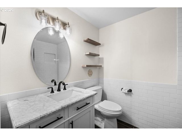 2626 18TH Ave, Forest Grove, OR 97116