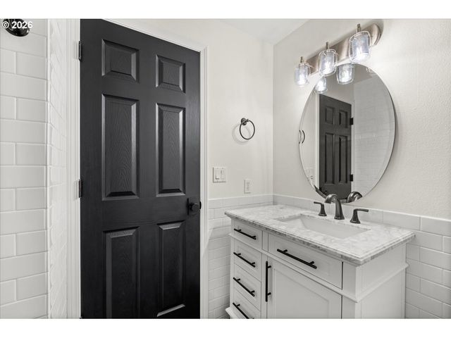 2626 18TH Ave, Forest Grove, OR 97116