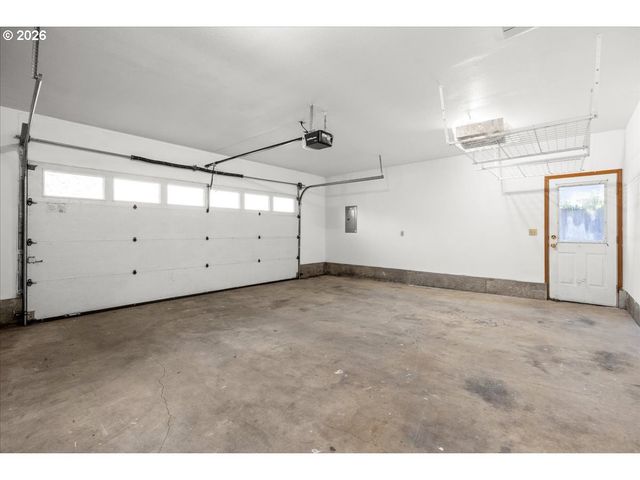 2626 18TH Ave, Forest Grove, OR 97116