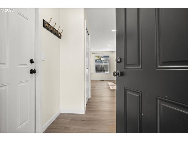 2626 18TH Ave, Forest Grove, OR 97116