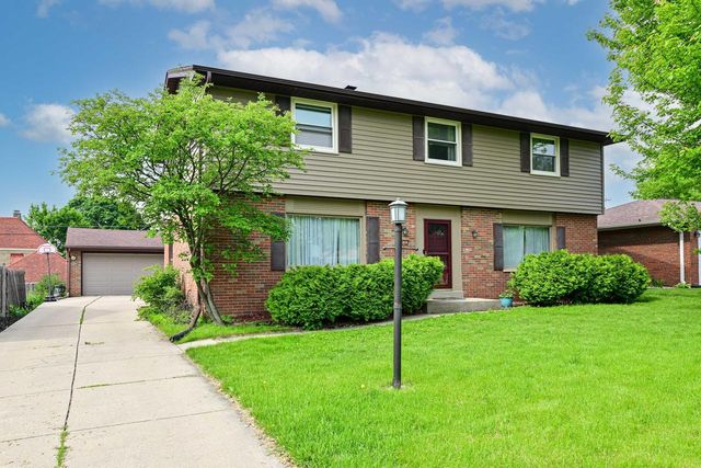 10301 W Feerick PLACE, Wauwatosa, WI 53222