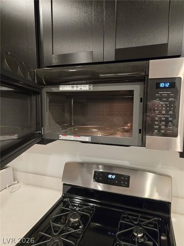 377 Aravalli Crest Street, Henderson, NV 89015