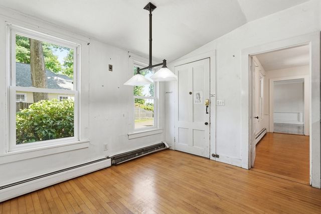 155 Amity St, Amherst, MA 01002