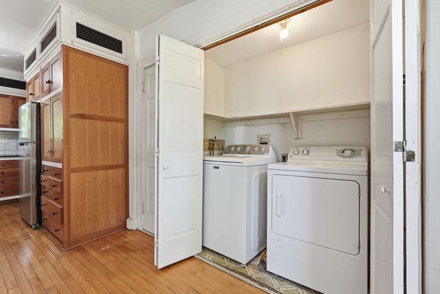 155 Amity St, Amherst, MA 01002