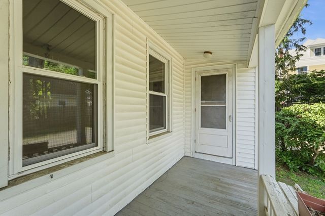 155 Amity St, Amherst, MA 01002
