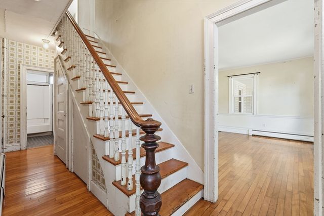 155 Amity St, Amherst, MA 01002