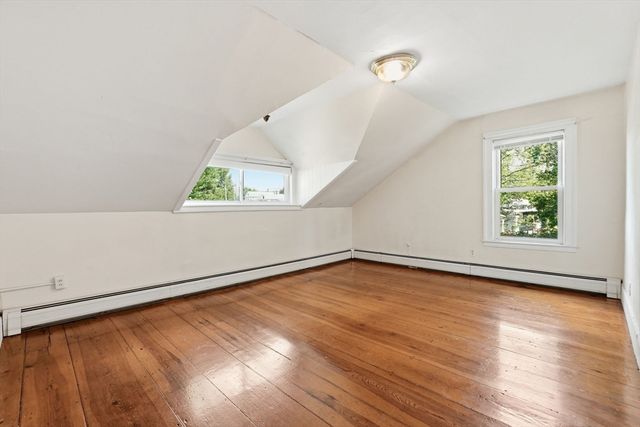 155 Amity St, Amherst, MA 01002
