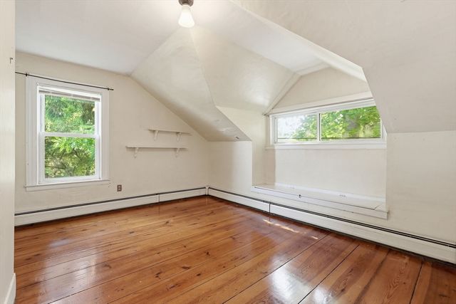 155 Amity St, Amherst, MA 01002