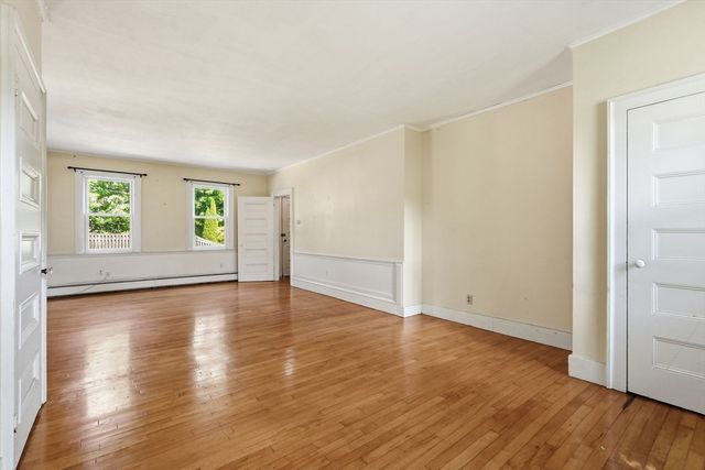 155 Amity St, Amherst, MA 01002