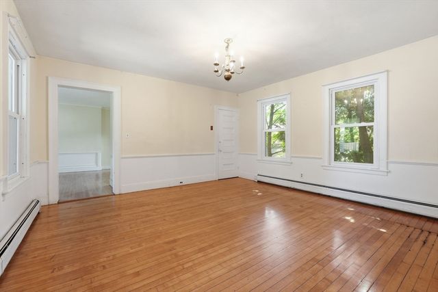 155 Amity St, Amherst, MA 01002