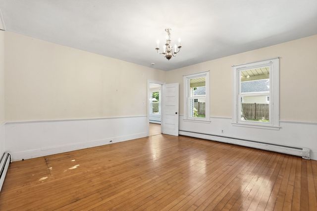 155 Amity St, Amherst, MA 01002