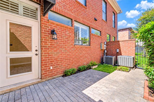 1801 Potomac Drive A, Houston, TX 77057