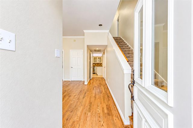 1801 Potomac Drive A, Houston, TX 77057