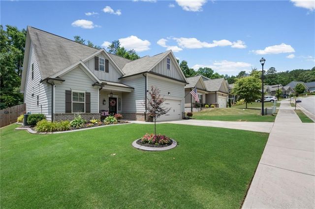 298 Gunier Circle, Dawsonville, GA 30534