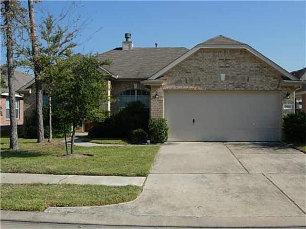 29614 Legends Bend Lane, Spring, TX 77386
