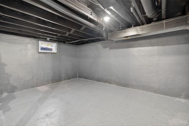 3849 Oak Crest Avenue, Silverton, OH 45236