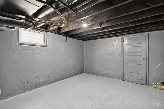 3849 Oak Crest Avenue, Silverton, OH 45236