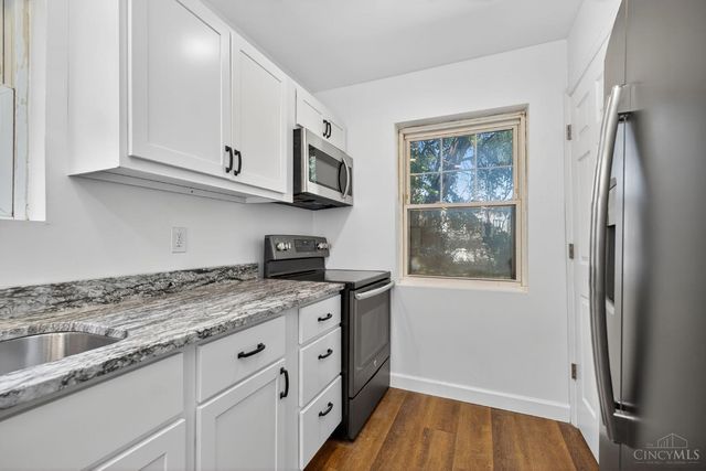 3849 Oak Crest Avenue, Silverton, OH 45236