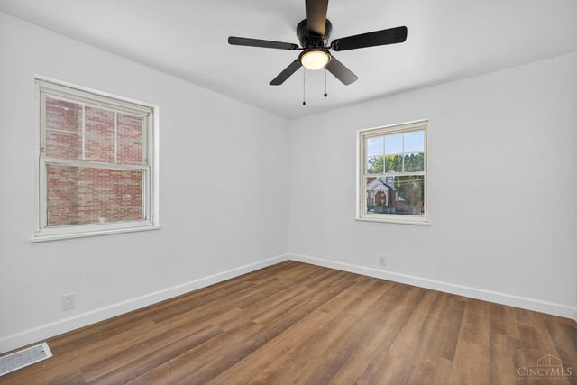 3849 Oak Crest Avenue, Silverton, OH 45236