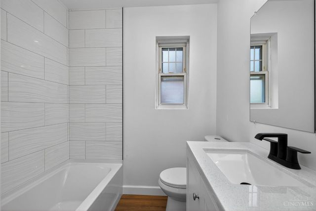 3849 Oak Crest Avenue, Silverton, OH 45236