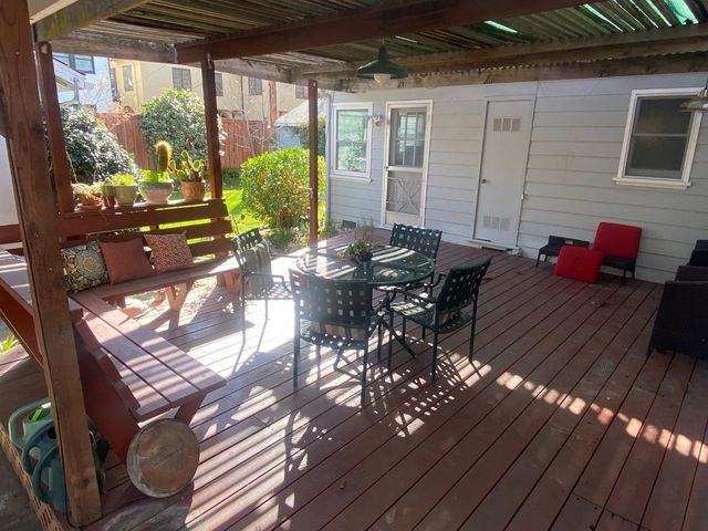 2708 9th Ave, Sacramento, CA 95818