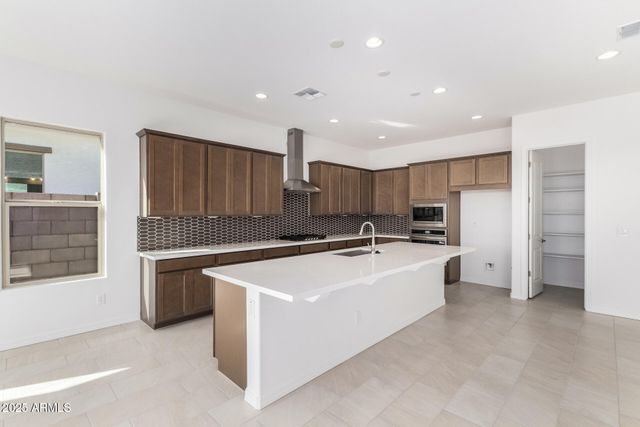 20275 W CATALINA Drive, Buckeye, AZ 85396