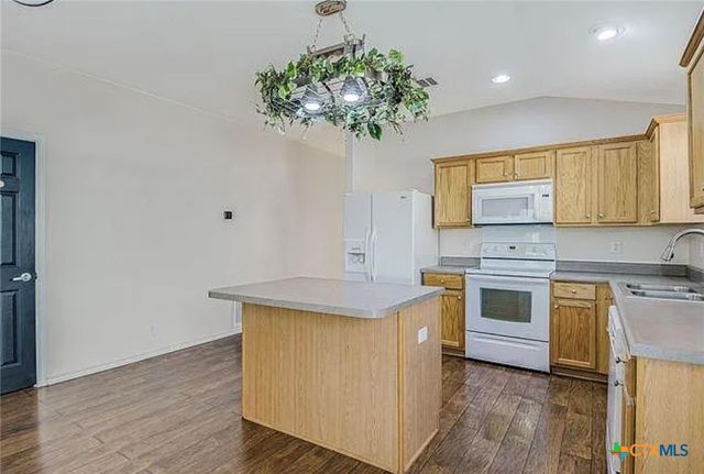 238 Starling Creek, New Braunfels, TX 78130