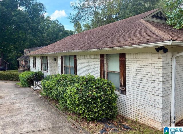 1133 4TH PLAZA, Pleasant Grove, AL 35127