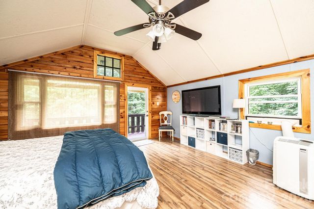 4462 Maple Grove Church Road, Collettsville, NC 28611