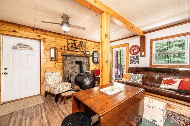 4462 Maple Grove Church Road, Collettsville, NC 28611