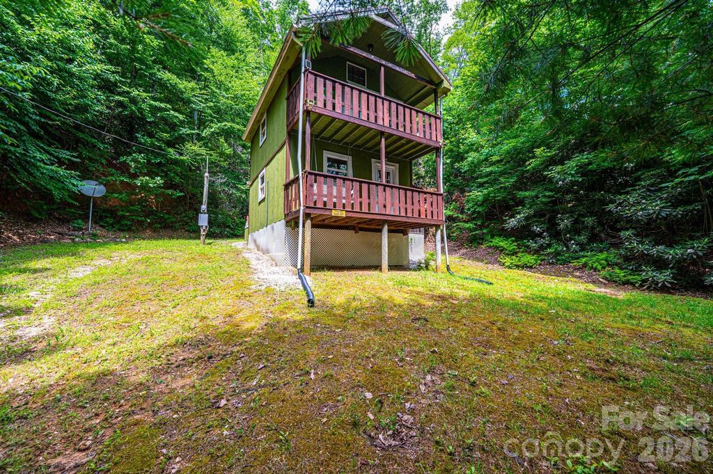 4462 Maple Grove Church Road, Collettsville, NC 28611