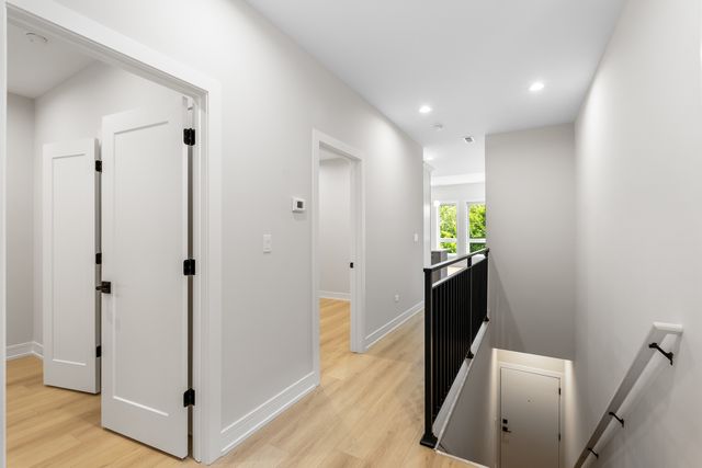 5008 S Prairie Avenue, Chicago, IL 60615