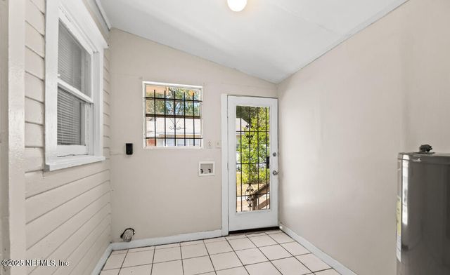 343 W 40TH Street, Jacksonville, FL 32206