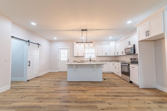 118 Runway Boulevard, Somerset, KY 42503