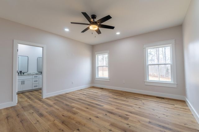 118 Runway Boulevard, Somerset, KY 42503