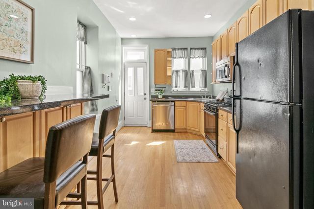 21 E FORT AVE E, Baltimore, MD 21230