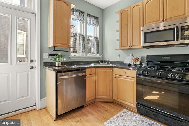 21 E FORT AVE E, Baltimore, MD 21230