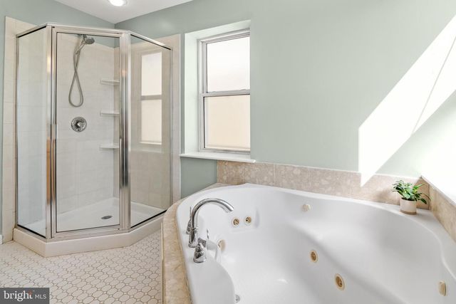 21 E FORT AVE E, Baltimore, MD 21230