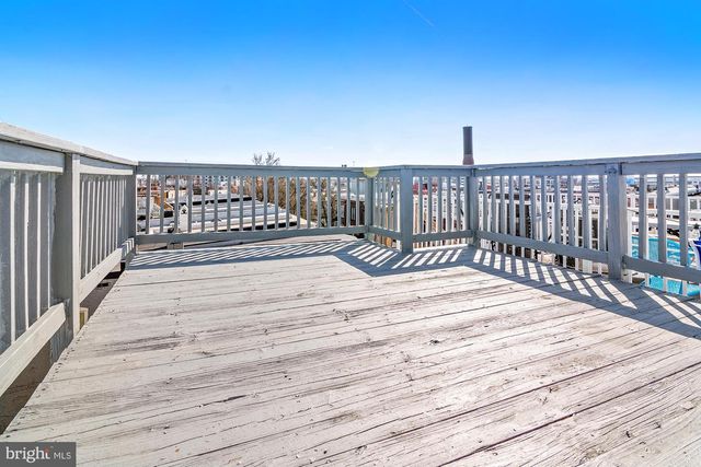 21 E FORT AVE E, Baltimore, MD 21230