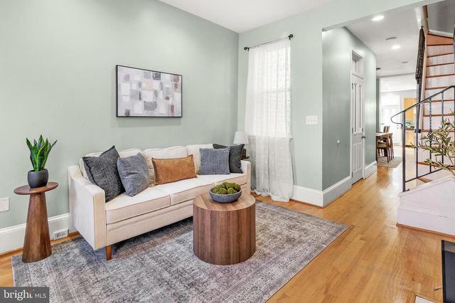 21 E FORT AVE E, Baltimore, MD 21230