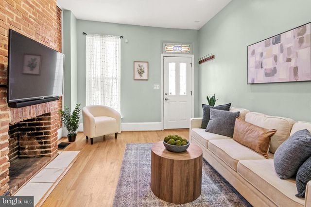 21 E FORT AVE E, Baltimore, MD 21230