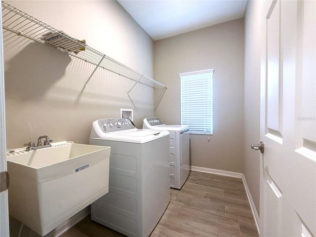 2453 STAPLEFORD PLACE, Wesley Chapel, FL 33543