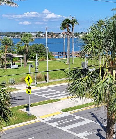 17960 GULF BOULEVARD 101, Redington Shores, FL 33708