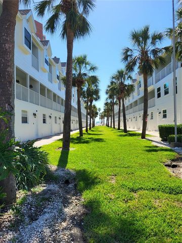 17960 GULF BOULEVARD 101, Redington Shores, FL 33708